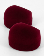 Бархатистая поверхность футляра