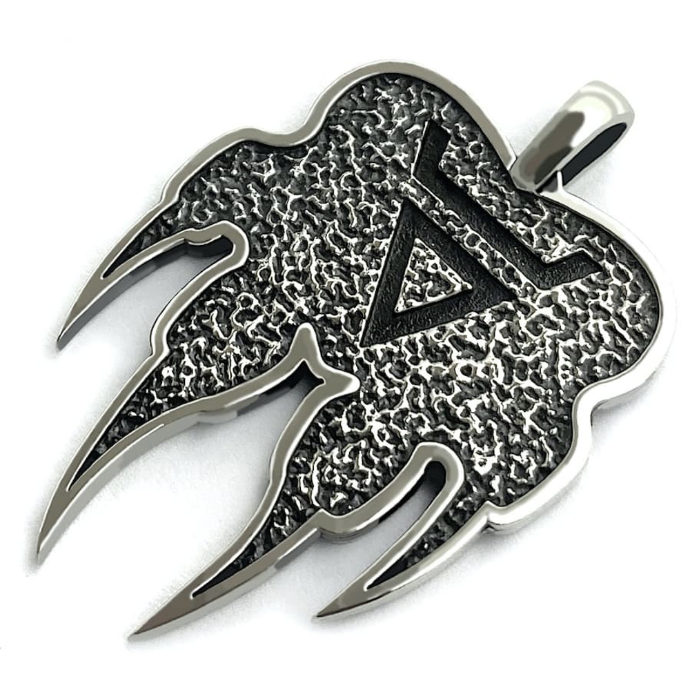 Подвес лапа Волка с печатью Велеса из серебра