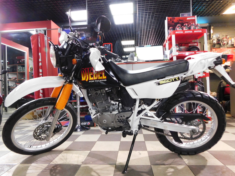 Suzuki Djebel 200 SH42A-108865
