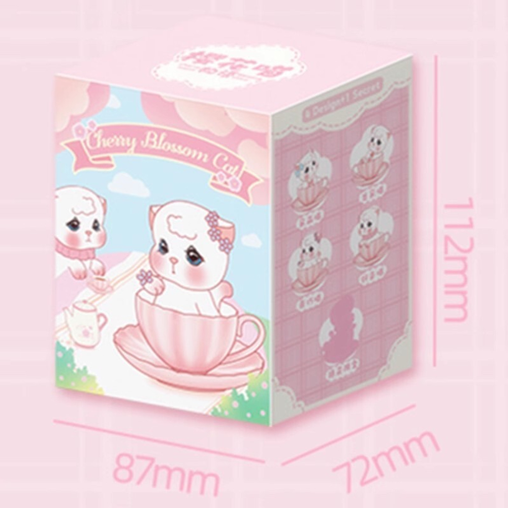 Коллекционные фигурки "Cherry Blossom Cat"