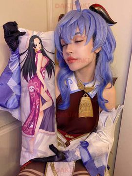 Мини дакимакура Боа Хэнкок из Ван-Пис арт. M0449, 60х20 см