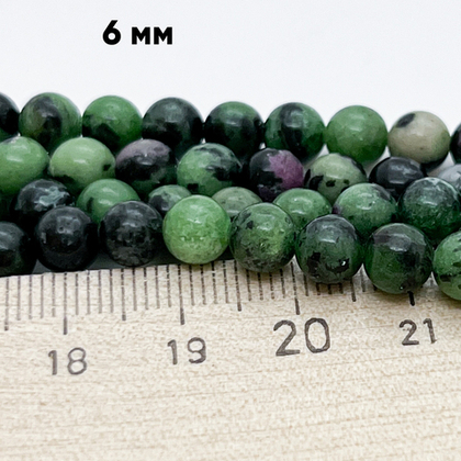 Цоизит бусины, диаметр около 5,9-6,2 мм, цена за 30 шт (1/2 нити)