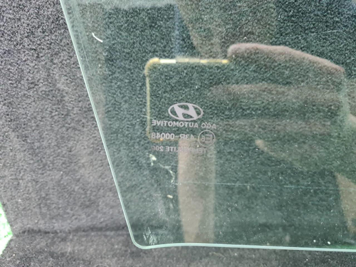 Стекло двери переднее левое Hyundai Creta 2 21-22