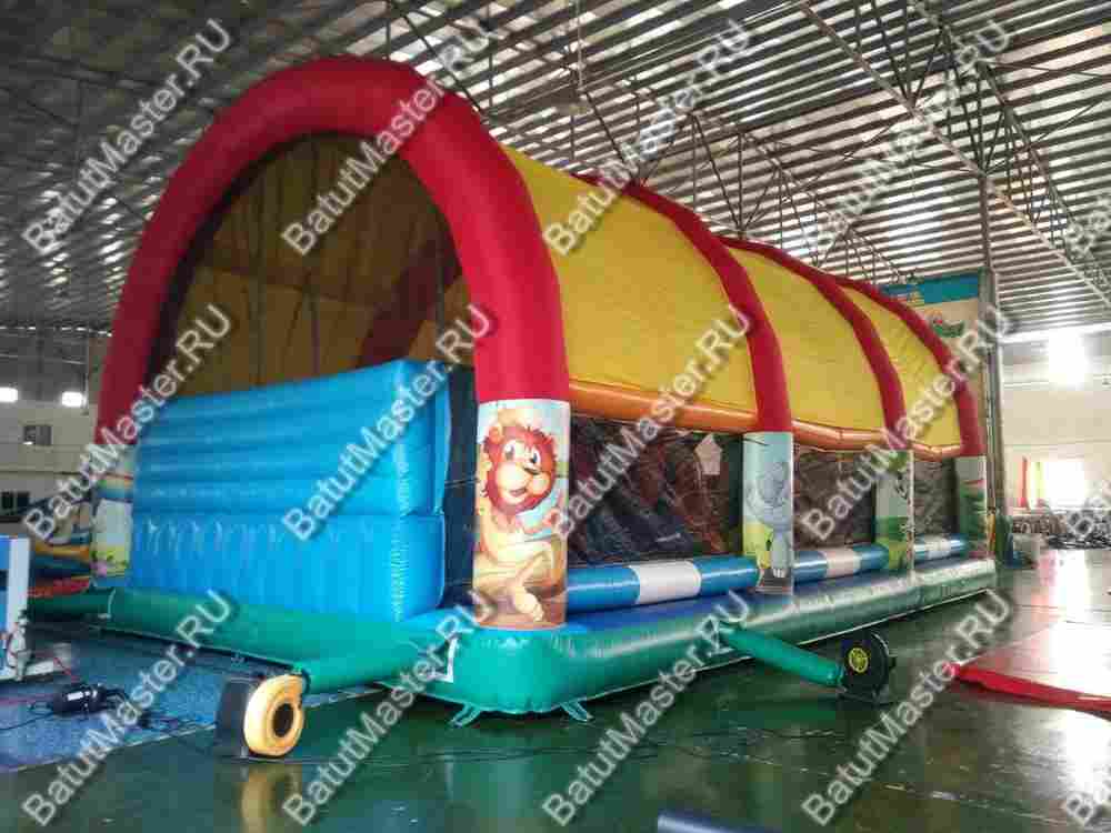 Коммерческий надувной батут "Зверята с крышей 2" 11*7*6 м