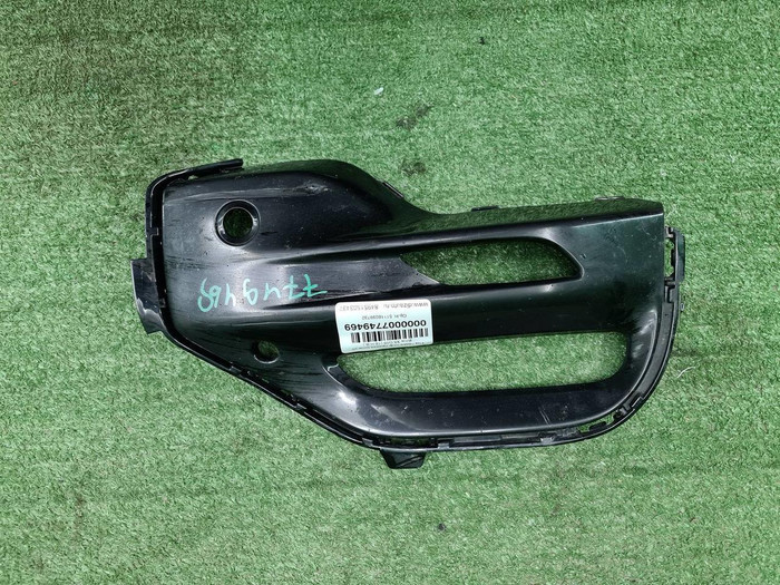 Накладка ПТФ правая BMW X5 G05 (18-23) M-paket