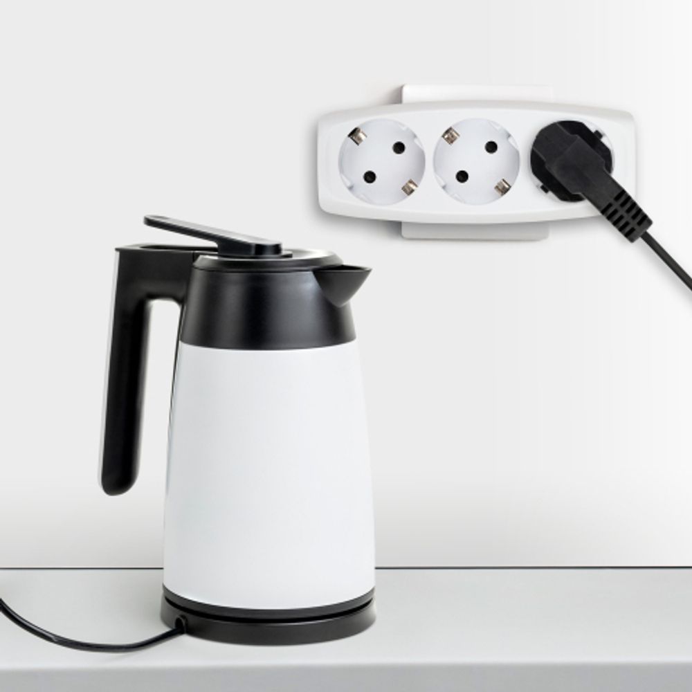 Разветвитель электрический ЭРА SP-3e-W на 3 розетки c заземлением со шторками 16А белый | Тройники