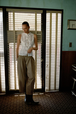 ZARA ТОП ИЗ КРУЖЕВА ГИПЮР С НАВЕСНЫМИ ПЕТЛЯМИ, БЕЛЫЙ