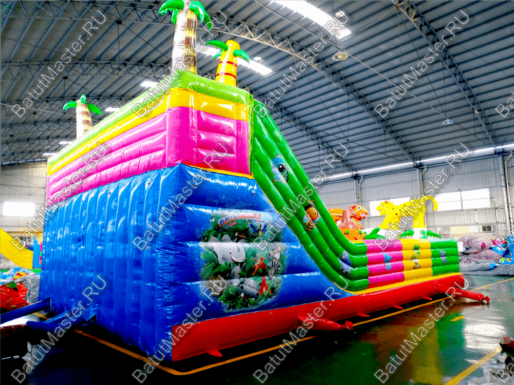 Коммерческий надувной батут "Сафари парк" 12*7*7 м