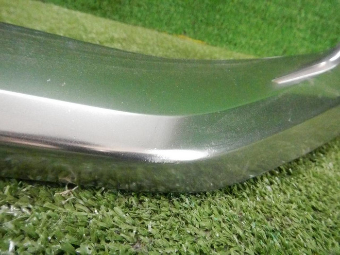 Молдинг решетки радиатора Lexus LX 3 (15-23) TRD