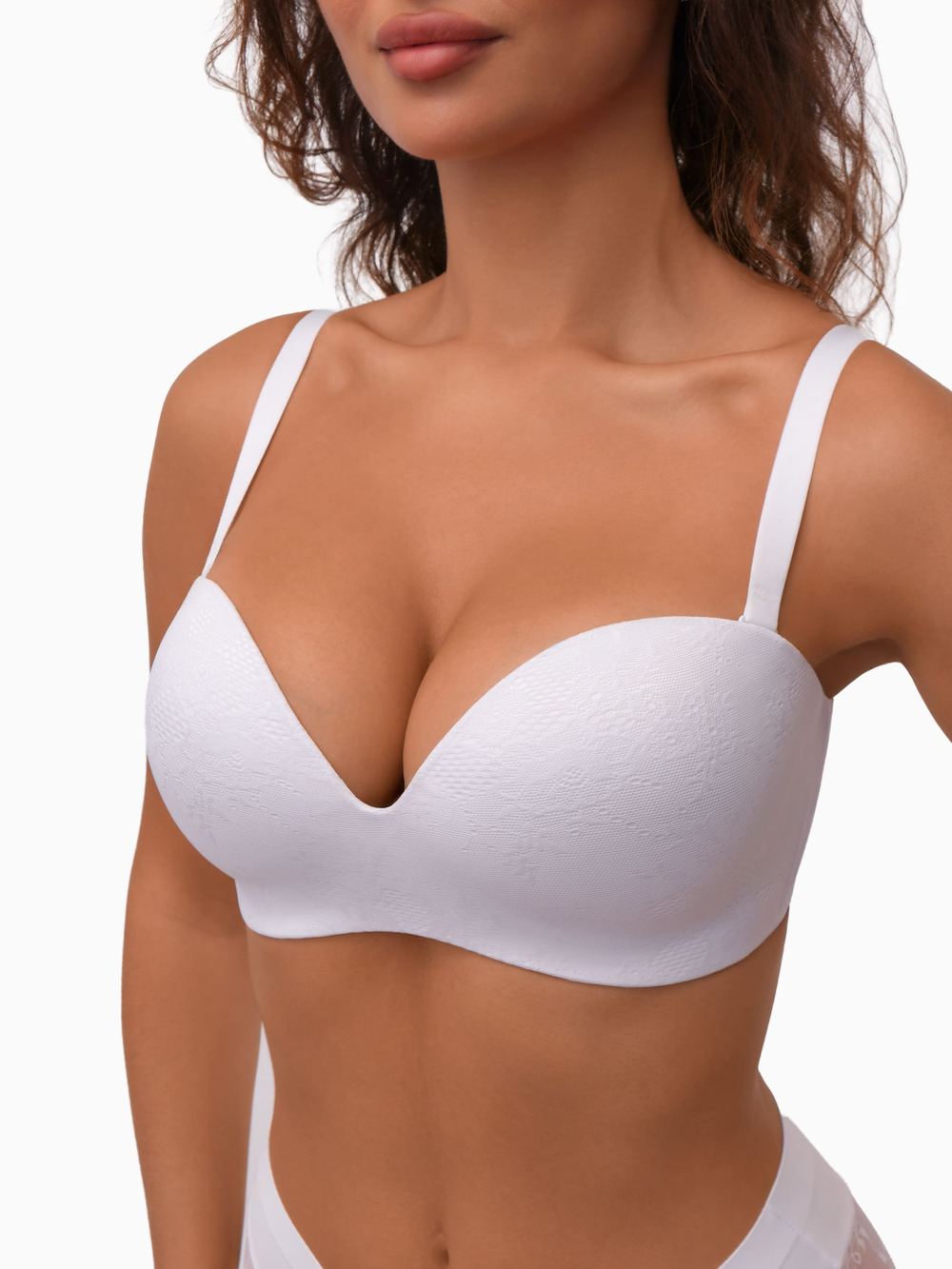 Бюстгальтер Балконет Snowdrop с формованными чашками на стане