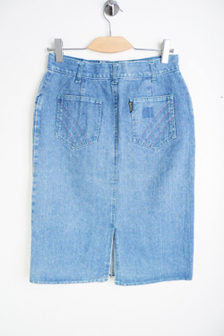 Юбка джинсовая стильная, визуально на 48 размер