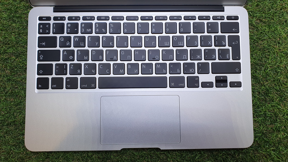 MacBook Air A1465 11 2015 i5/4Gb