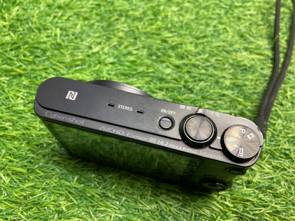 Sony Cyber-shot DSC-WX350