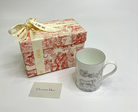 Кружка Dior