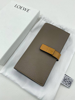 Кошелёк Loewe