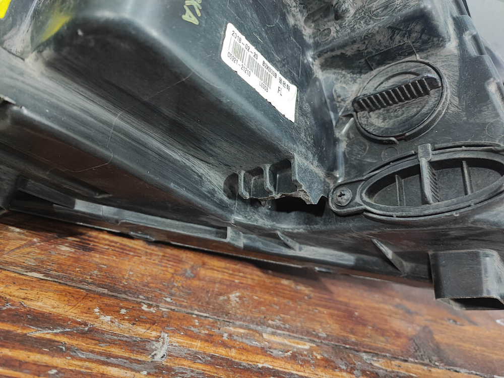 Фара левая LED Kia Sorento 3 Prime (UM) 17-20 Б/У Оригинал 92101C5620