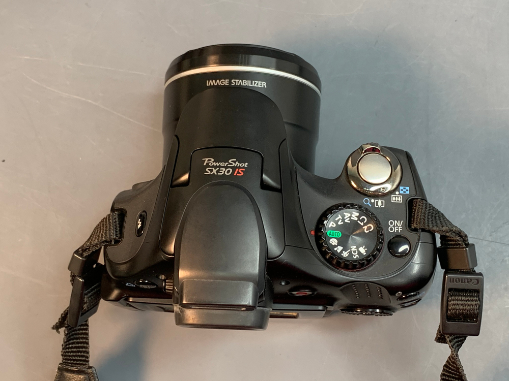 Canon PowerShot SX30 IS