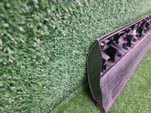 Накладка двери передняя правая Genesis GV80 20-нв