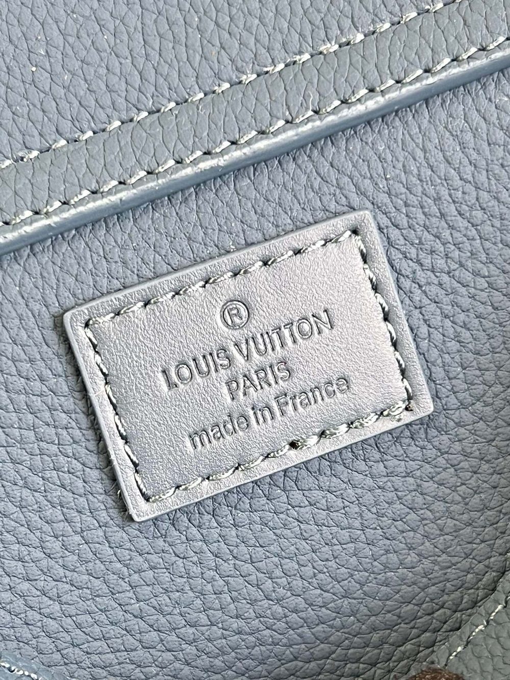 Louis Vuitton New Sling