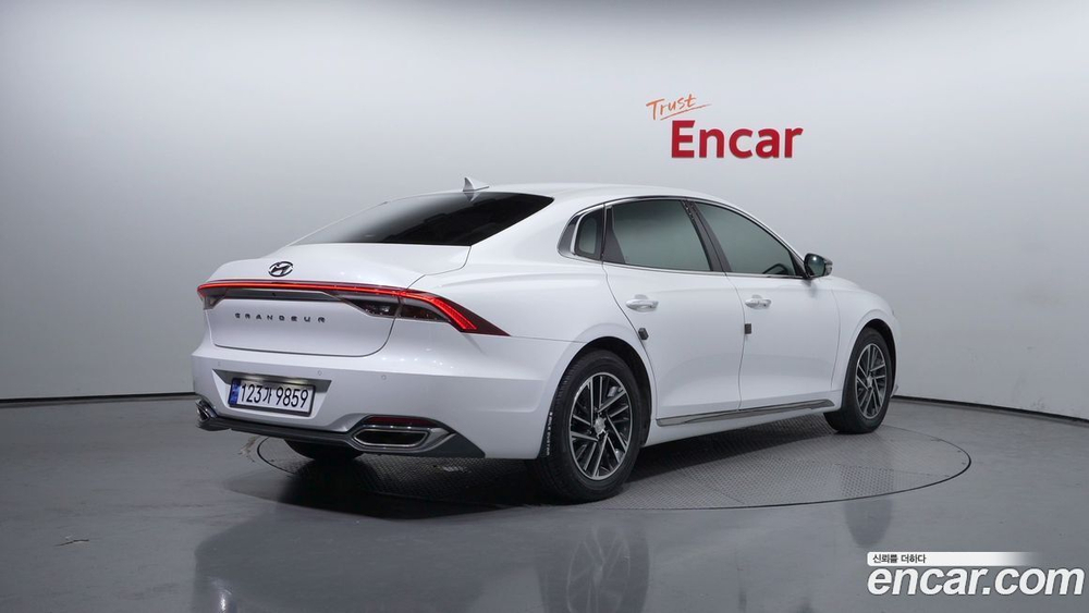 Hyundai The New Grandeur (Azera) IG 2.5 (12.2020)