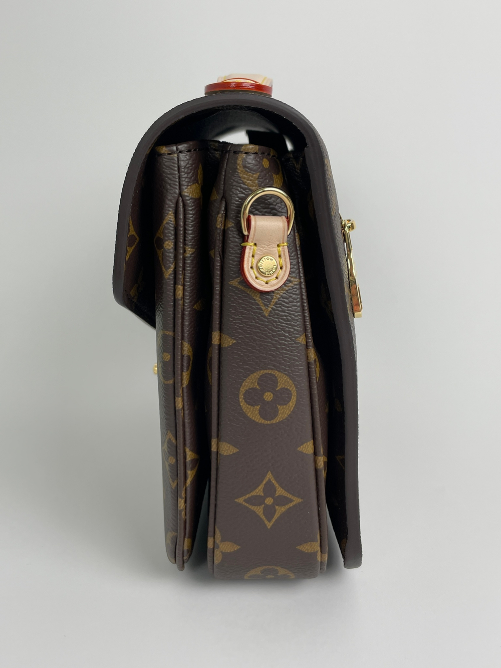 Сумка Louis Vuitton POCHETTE METIS