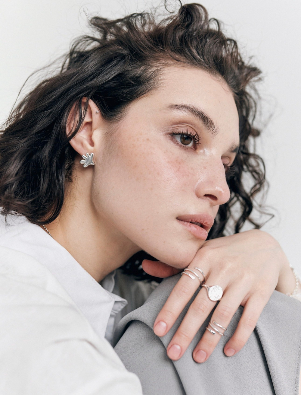 Серьги пусеты TAM цветок