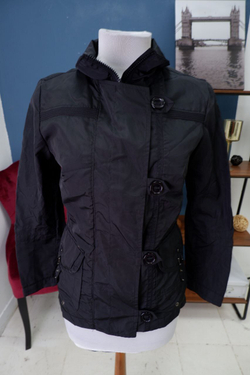 Куртка Honey Winter лаконичная 46 размер