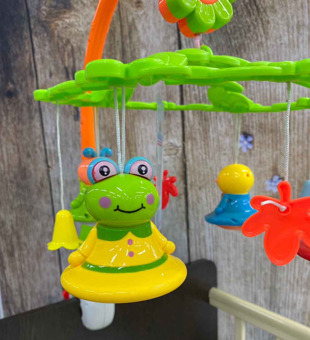 0333345/Музыкальная карусель "Забавные животные",заводная.,русская озвучка, в/к 49*9*34см/54