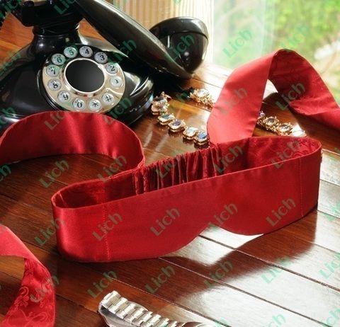 Красная шелковая маска Intima (LELO)