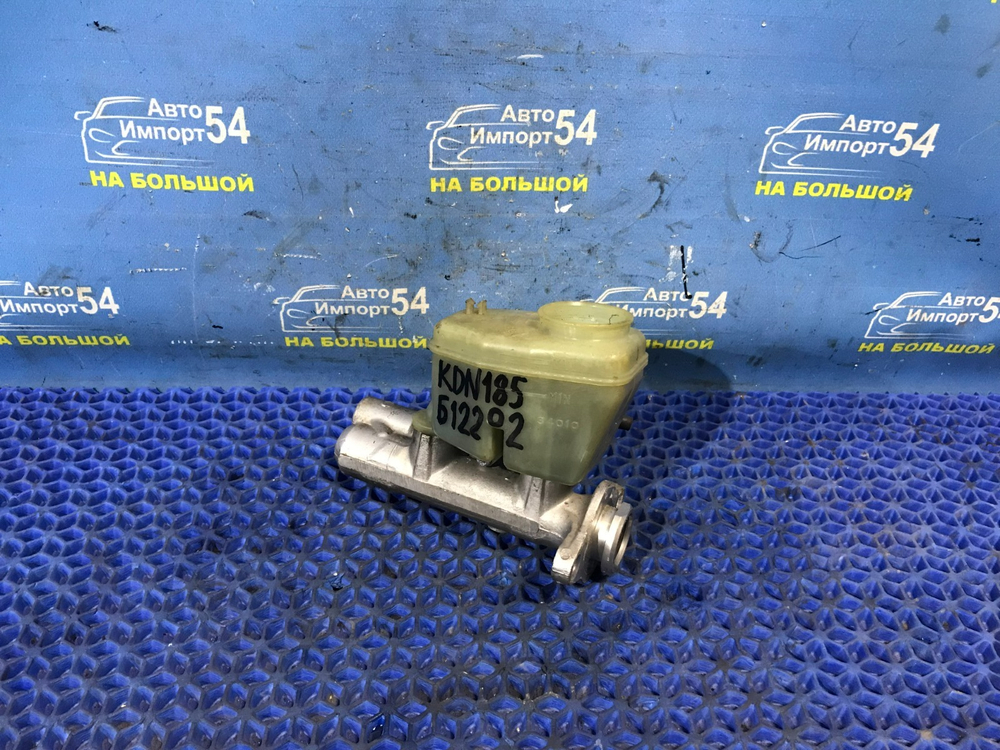 Главный тормозной цилиндр TOYOTA HILUX SURF 1995-2002