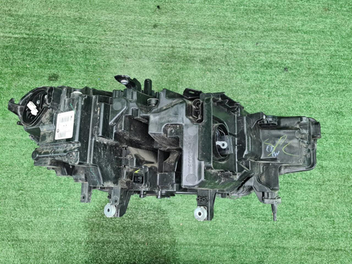 Фара левая BMW X7 G07 (19-22) Laser Light