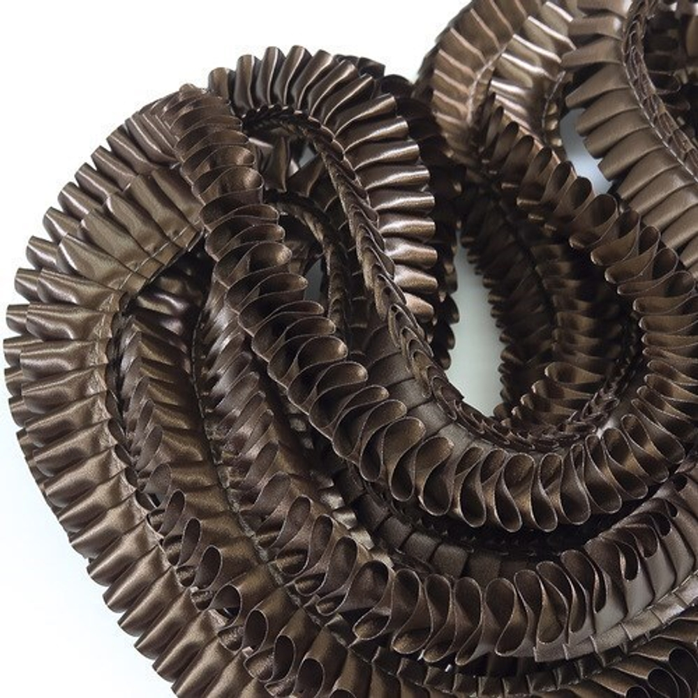 Лента плиссированная для наградных розеток. Цвет КОРИЧНЕВЫЙ. Код цвета 1545С.