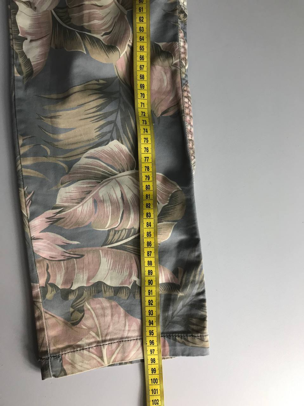 Брюки Gap со стильным принтом, маркировка 14, визуально на 50 размер