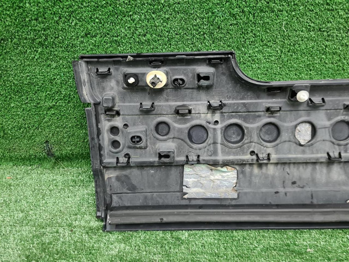 Накладка двери передняя Range Rover Vogue 4 12-22