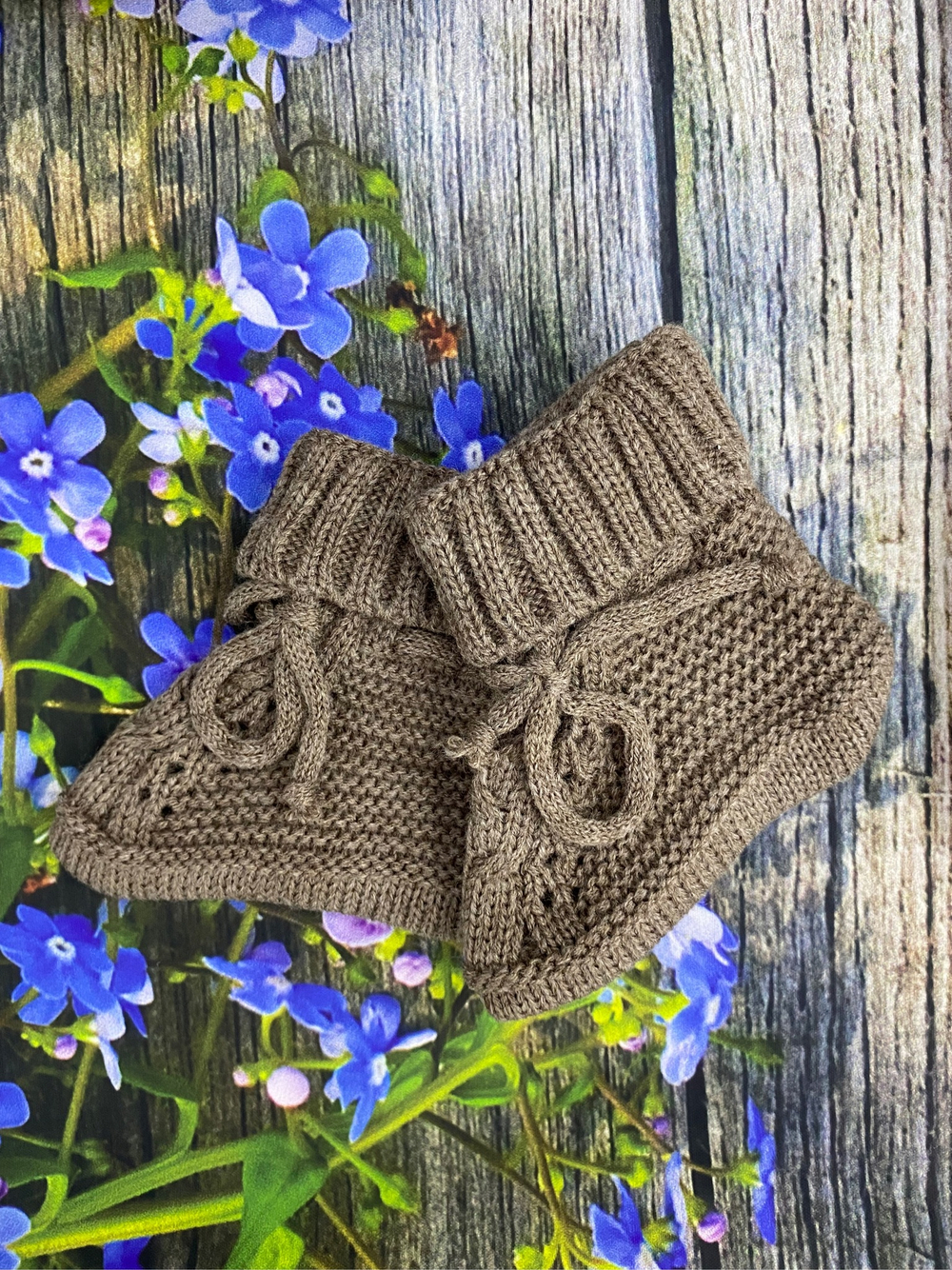 Вязаный комплект на выписку 5 предметов  "Круже" (Одеяло утеплен., бант, пинетки, комбинезон, шапка) (Цвет: Розовый)