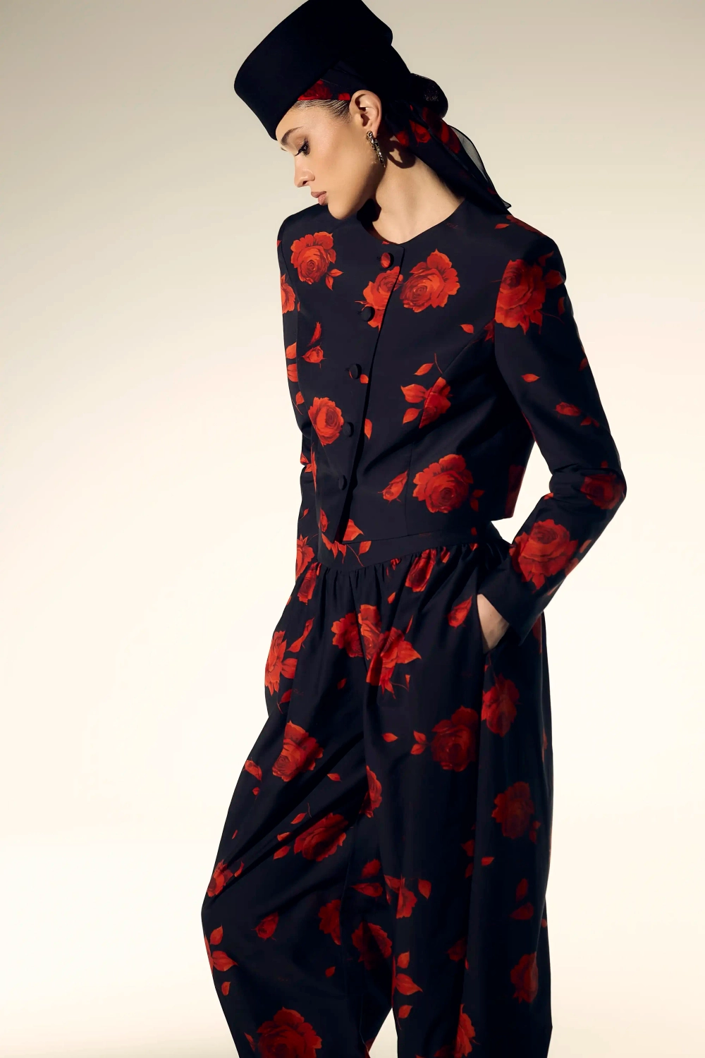 Эви (Evie), брюки из молочного батиста с цветочным принтом