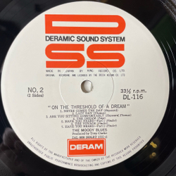 Винтажная виниловая пластинка LP The Moody Blues On The Threshold Of A Dream (Japan 1974) (Obi) Deramic Sound System