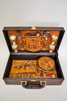 Набор подарочный для пикника «Романтик» на 4 персоны в кейсе