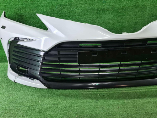 Бампер передний Toyota Camry xv70 (2020-н.в.)