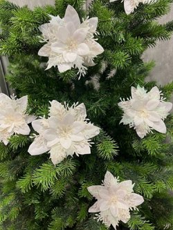 Набор новогодних цветов на ёлку 8шт белые (6958)