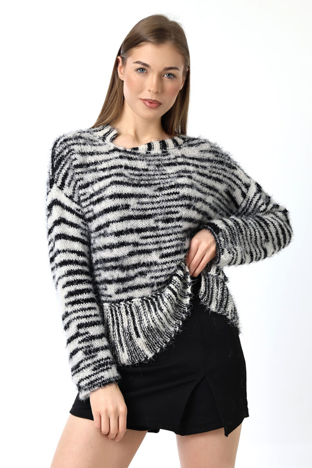 МК Джемпер Зебра, FORESTA от O’YARN