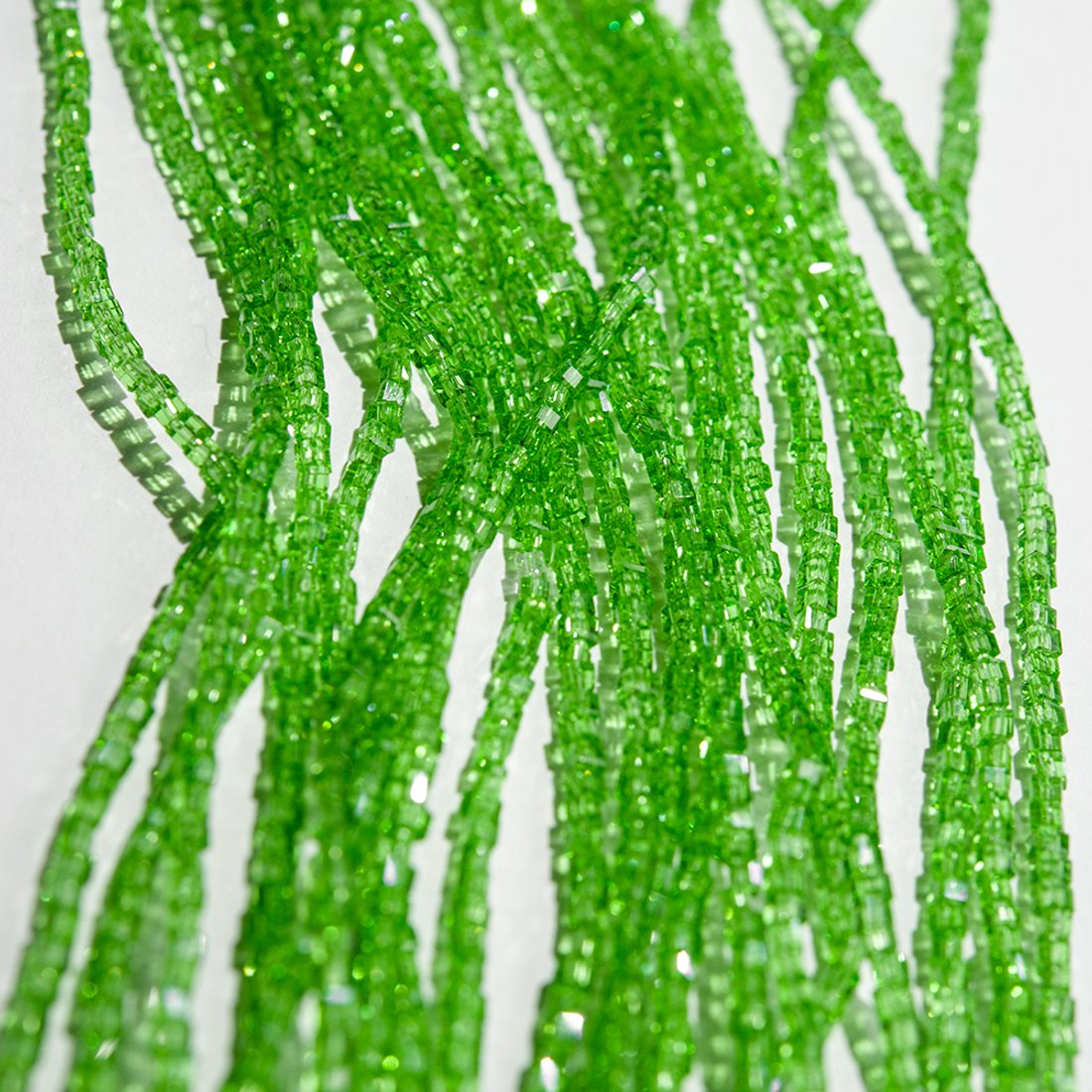 Хрустальные бусины, оттенок "Зеленый", 2мм, кубик