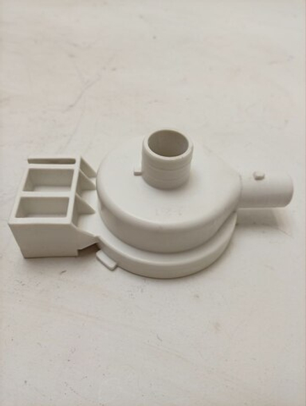 RST703DW кт18 Улитка насоса циркуляции для стиральной машины Ariston C00373082 б/у