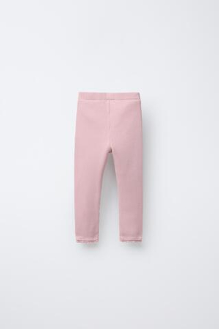 ZARA ЛЕГИНСЫ ИЗ РИФЛЕНОГО ТРИКОТАЖА С КРУЖЕВОМ, РОЗОВЫЙ