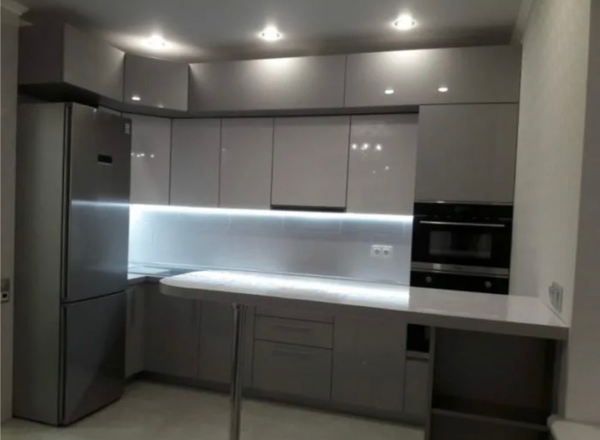 МОДУЛЬНАЯ КУХНЯ АТТИКА ПЛАСТИК В НАЛИЧИИ ПО ВАШИМ РАЗМЕРАМ : МАТОВЫЙ 5 ЦВЕТОВ И ГЛЯНЕЦ АКРИЛИТ БЕЛЫЙ, СЕРЫЙ