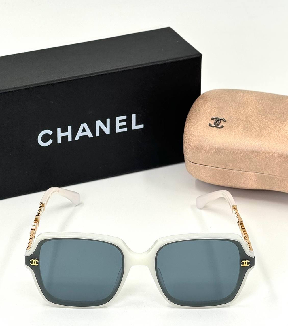 Солнцезащитные очки CHANEL