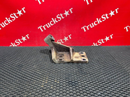 Кронштейн двигателя задний левый