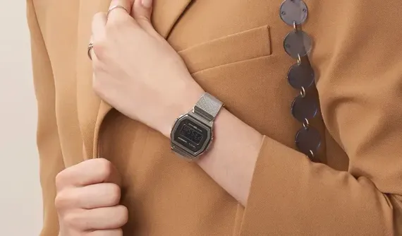 Наручные часы CASIO A1000M-1B