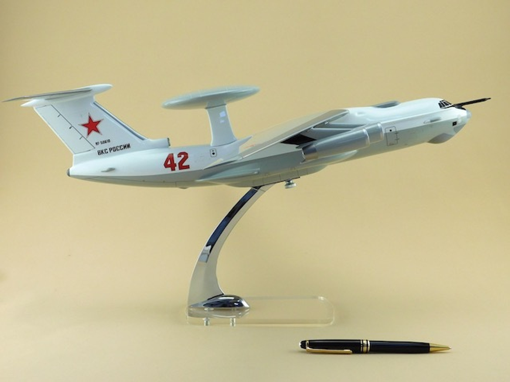 Модель самолета А-50 (М1:100, ВКС России)