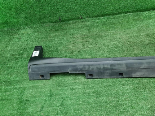Накладка порога правая Geely Coolray (2019-2024)